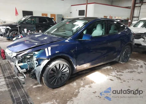 2023 Tesla Model Y Awd/Long Range Dual Motor All-Wheel Drive z USA, uszkodzony, nr VIN 7SAYGDEE4PF871234